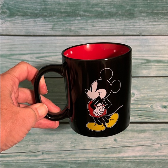 Disney Mickey Mouse Black and Red Mug Warmer - Picture 4 of 4